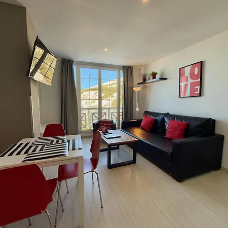 Apartment Inside Plaza