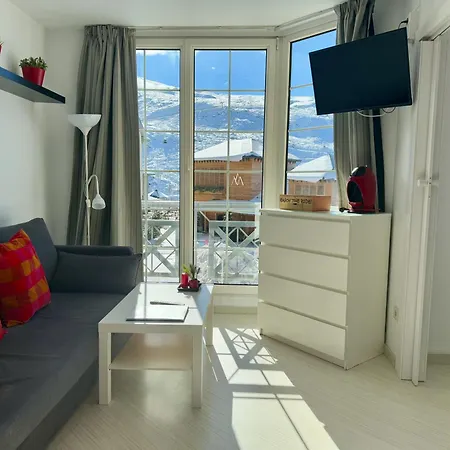 Apartment Inside Plaza *