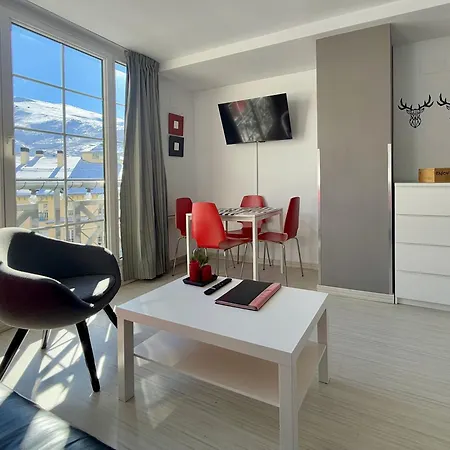 Apartment Inside Plaza Sierra Nevada